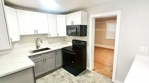 4 & 10 West Garfield St. Lindon@northwestapartments.com Apartment for rent in Seattle, WA
