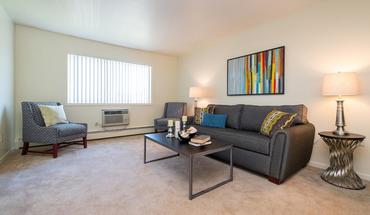 4 of 24 Carriage Green Apartment for rent in Kalamazoo, MI