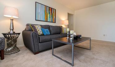 3 of 24 Carriage Green Apartment for rent in Kalamazoo, MI