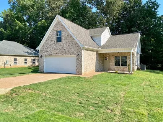 New Construction 2022 - With Bonus Room Apartment for rent in Atoka, TN