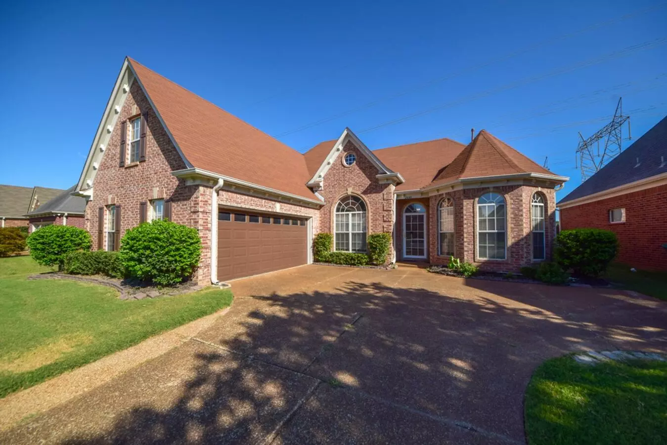 Great 3 Bed, 2 Bath Home In Cordova With Wonderful Curb Appeal. House for rent in Cordova, TN