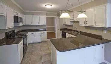 4 of 18 5055 Waters Edge Cv House for rent in Memphis, TN