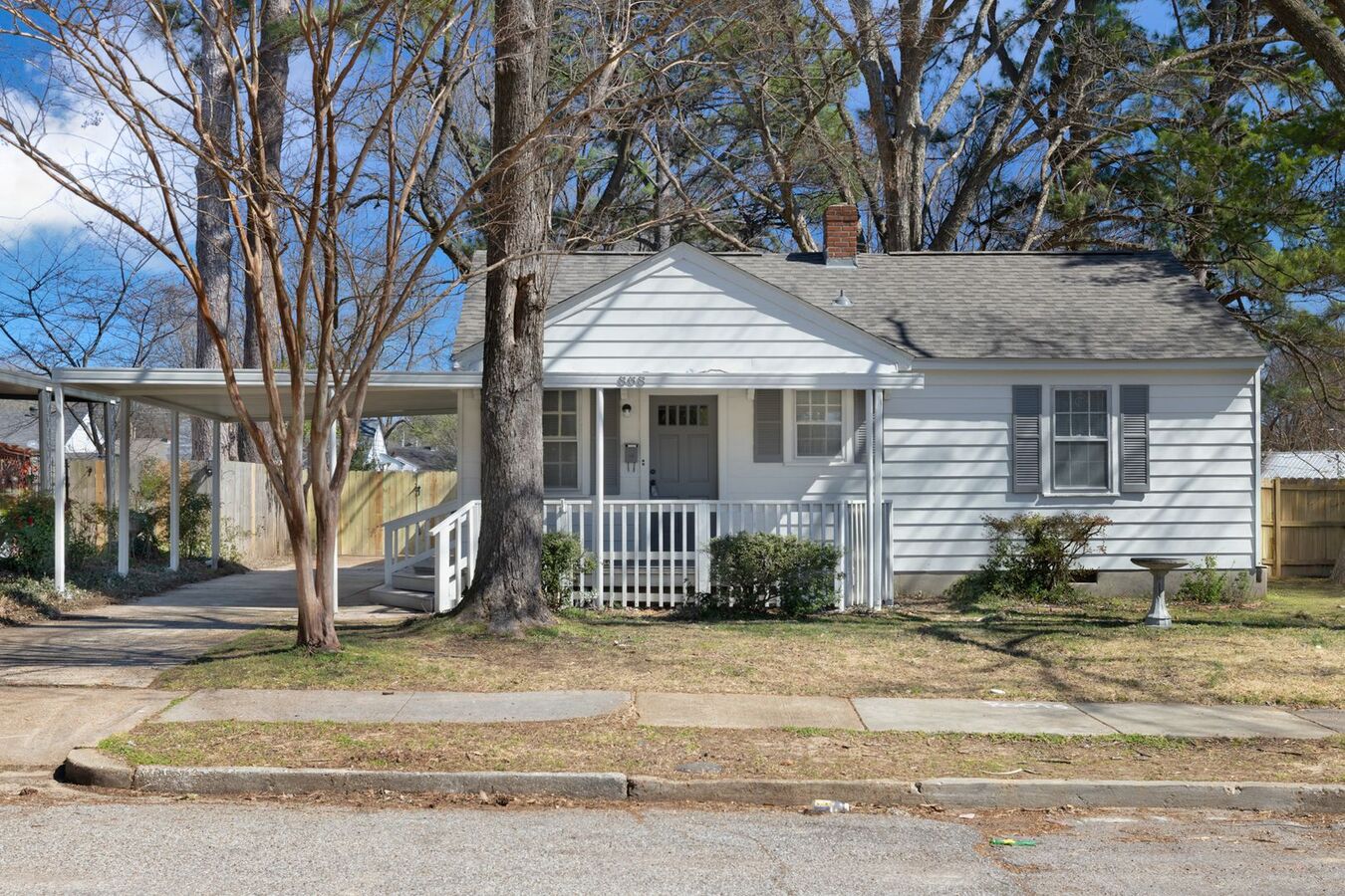 3 Bedroom / 2 Bath In Berclair Recently Renovated Apartments Memphis, TN