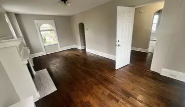 3 of 45 936 Parkside Ave House for rent in Trenton, NJ