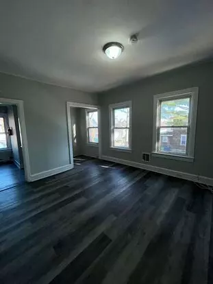 402 Cinnaminson Ave Apartment for rent in Palmyra, NJ 402 Cinnaminson Ave Apartment for rent in Palmyra, NJ