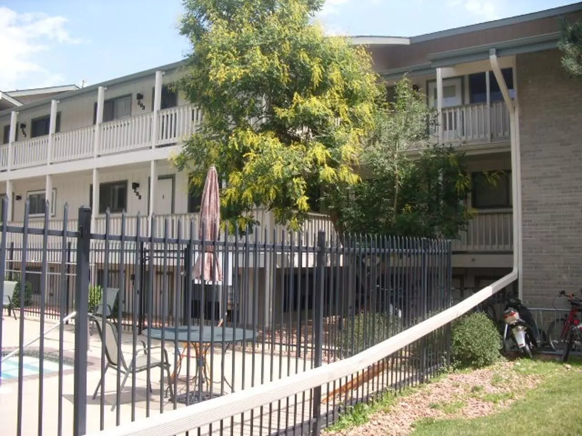Condo Available At Chateau Village West With Boulder Mountain Views Apartment for rent in Boulder, CO