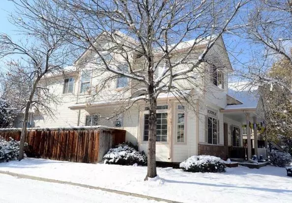 Sunny And Bright 5 Bed, 4 Bath Home With Large Yard In South Boulder Apartment for rent in Boulder, CO
