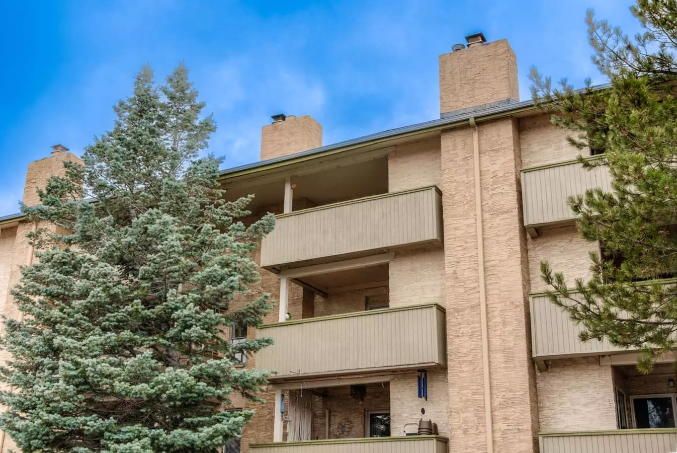Top Floor Condo With 2 Private Balconies Available For Rent In Boulder Apartment for rent in Boulder, CO