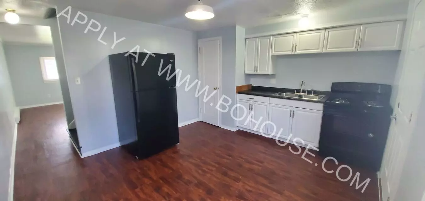 3202 McArthur Apartment for rent in Fort Wayne, IN