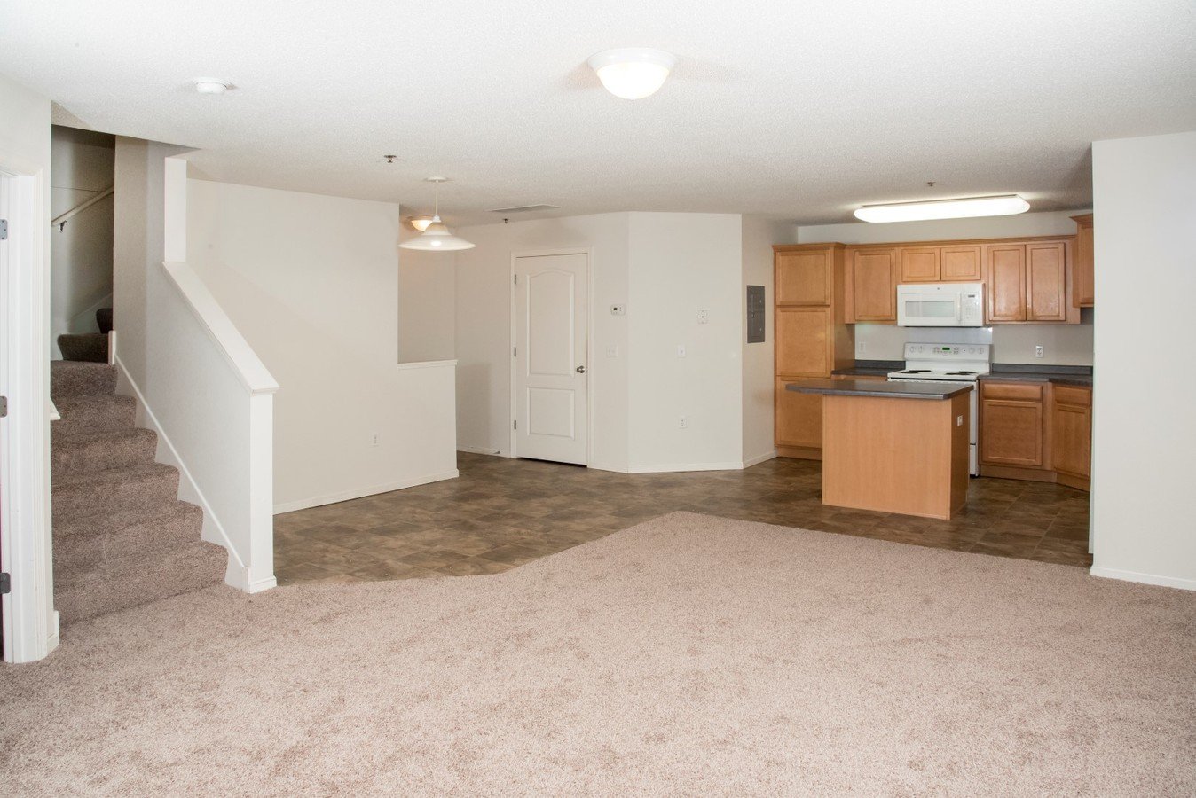 Wyngate Townhomes Apartments Maplewood, MN Rentable