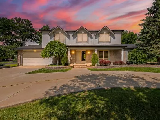 Spacious 4-bedroom Home In Sought-after West Bloomfield! Apartment for rent in West Bloomfield, MI