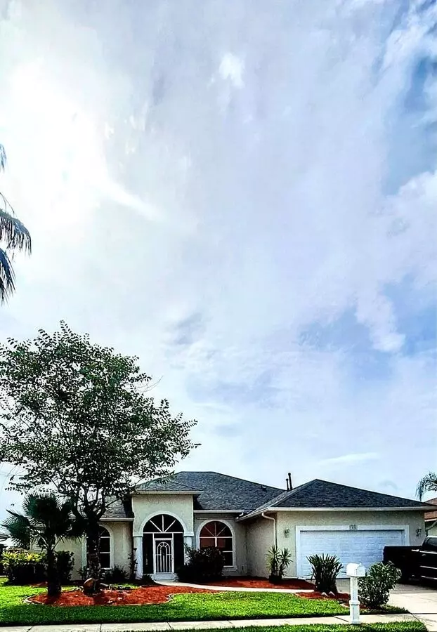 Enjoy Life In This 4 Bedroom Unique Lake View Home! House for rent in Melbourne, FL
