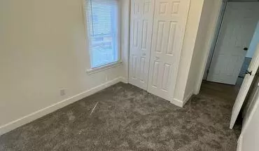 4 of 9 3624 N Peoria Rd House for rent in Springfield, IL