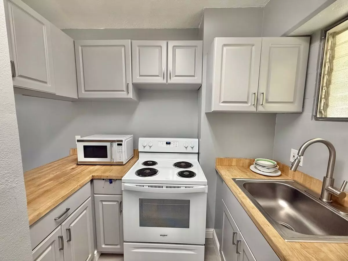 1063 L Main St #308 Apartment for rent in Wailuku, HI