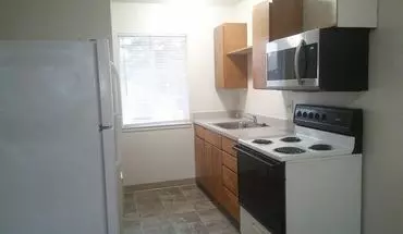 5 of 36 072-7th Street Apartment for rent in Lebanon, OR