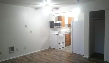 3 of 36 072-7th Street Apartment for rent in Lebanon, OR