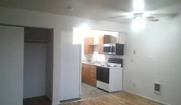 4 of 36 072-7th Street Apartment for rent in Lebanon, OR