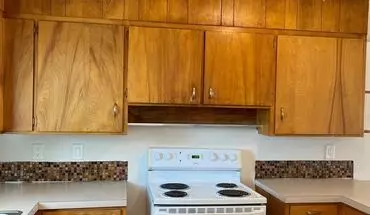 3 of 15 1740-1746 Main St SE & 1095 18th Ave SE Apartment for rent in Albany, OR