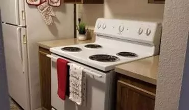 2 of 20 Sunset Villa Apartment for rent in Canby, OR