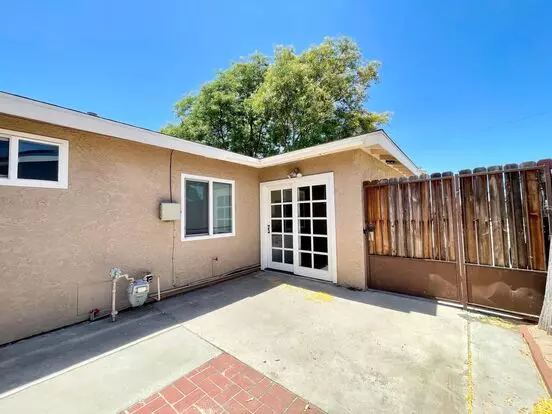 Cozy Studio Adu With Storage Shed Apartment for rent in Chino Ca, CA