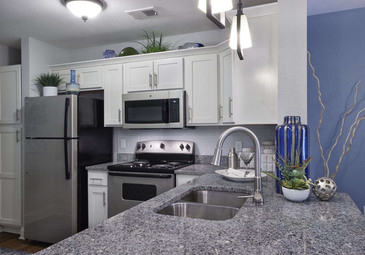 Auburn Gate Apartments Auburn Hills, MI Rentable