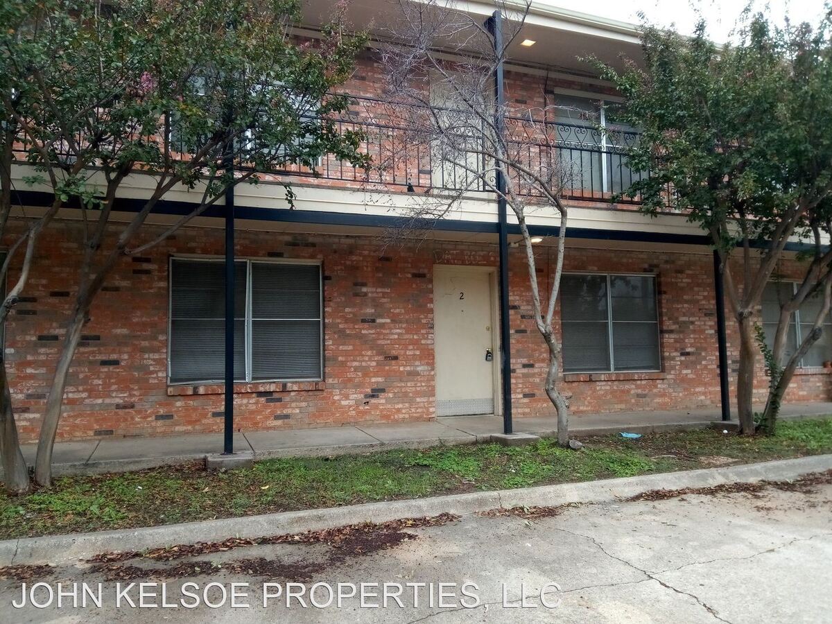 802 West Oak Denton, TX Apartment for Rent Rentable