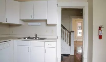 5 of 23 1917 Waldeck House for rent in Columbus, OH
