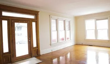 3 of 23 1917 Waldeck House for rent in Columbus, OH