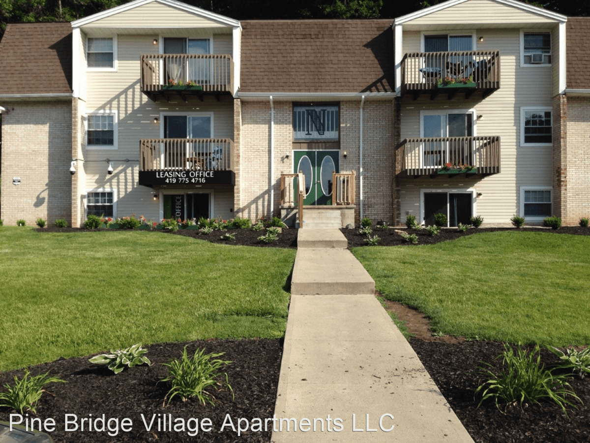 135 E Cook Rd Mansfield, OH Apartment for Rent