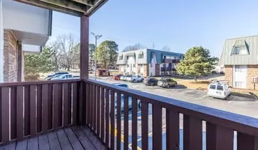 2 of 61 Ruby On The Creek Apartments Apartment for rent in Fayetteville, AR