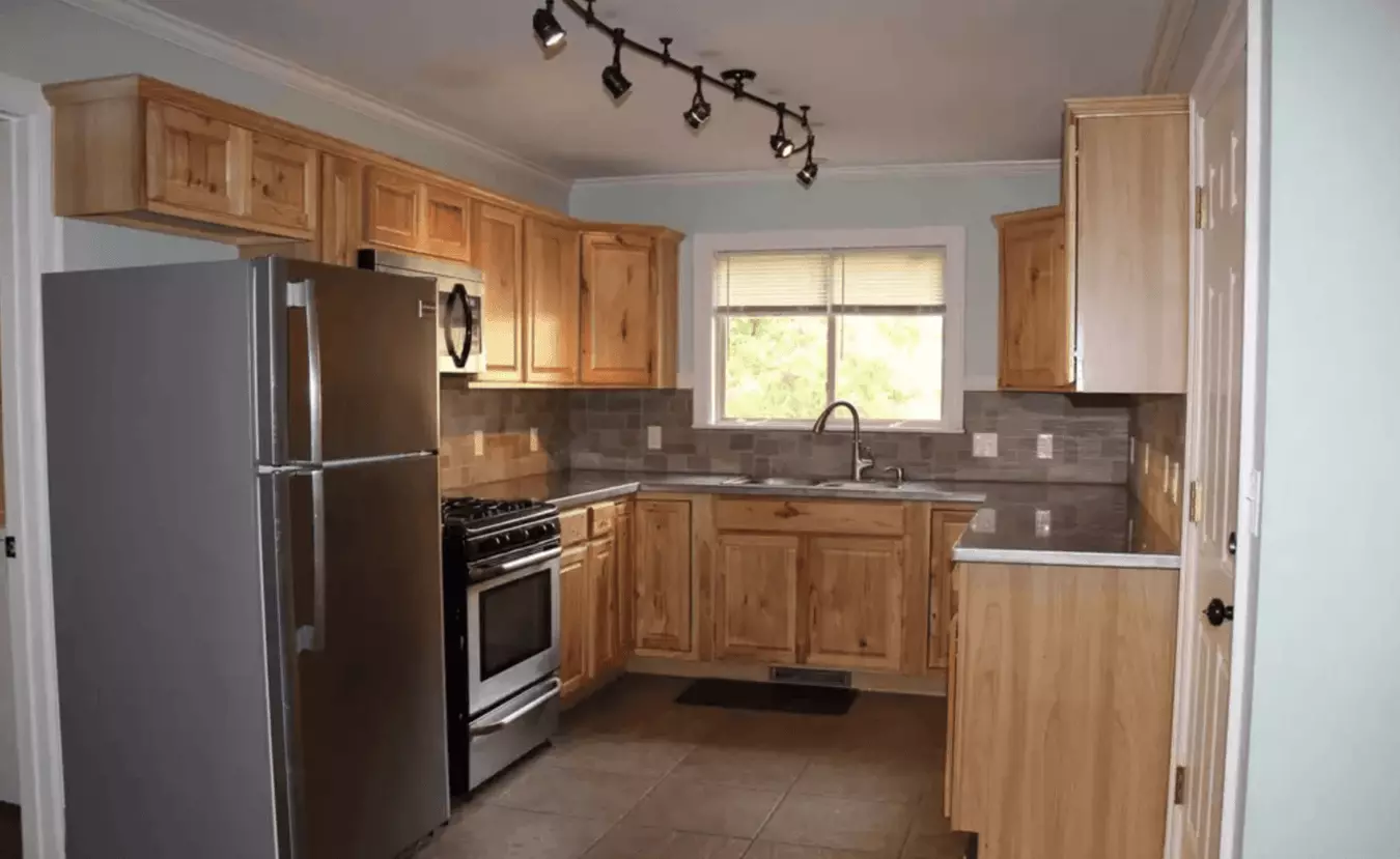 Pratt Properties Apartment for rent in Springdale, AR