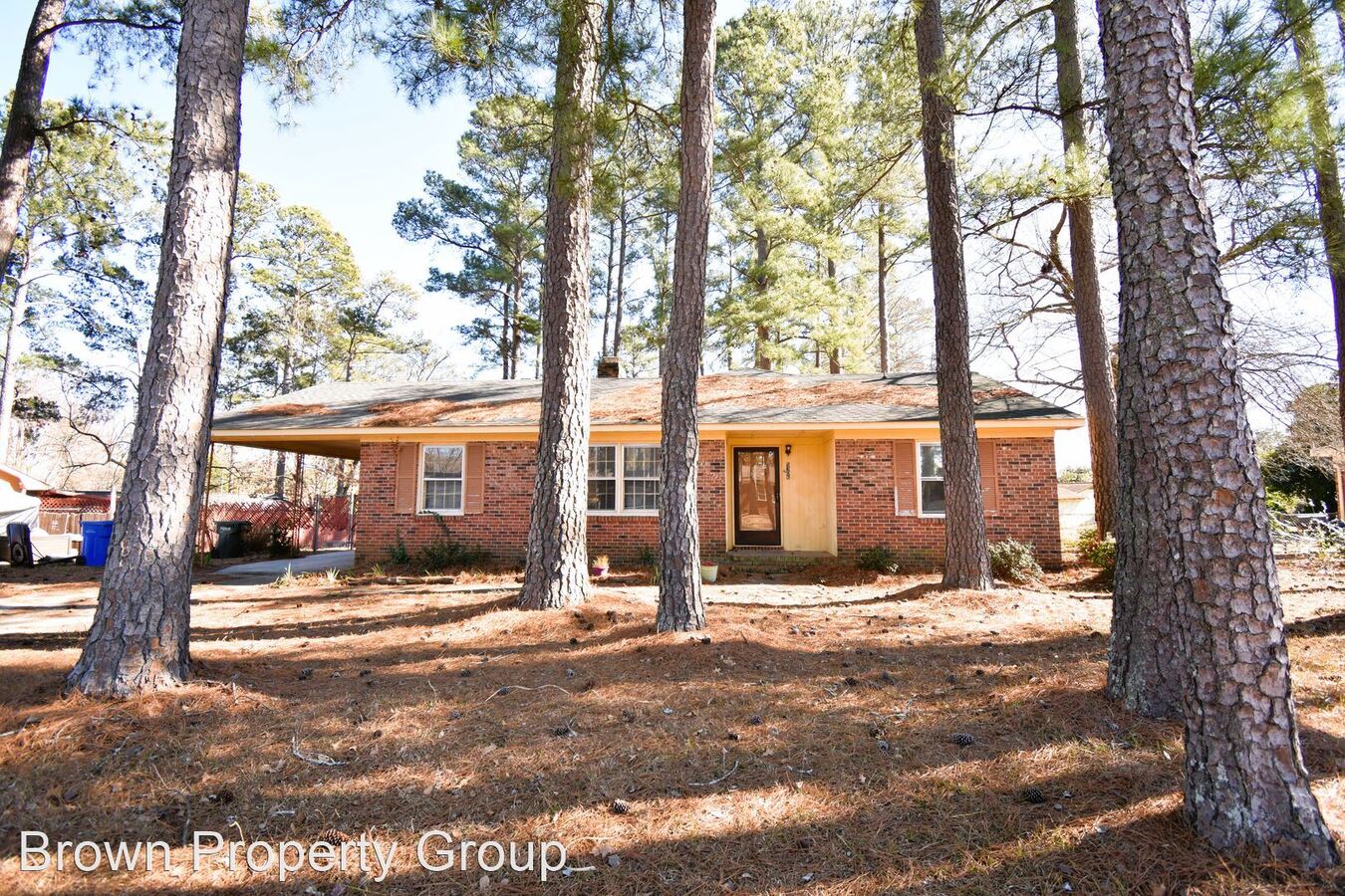 5306 Brookfield Dr Fayetteville, NC House for Rent Rentable