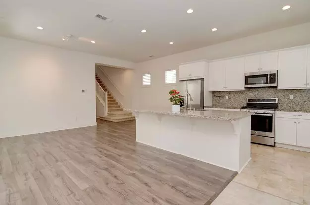 202 W Tribella Ct Apartment for rent in Santa Ana, CA