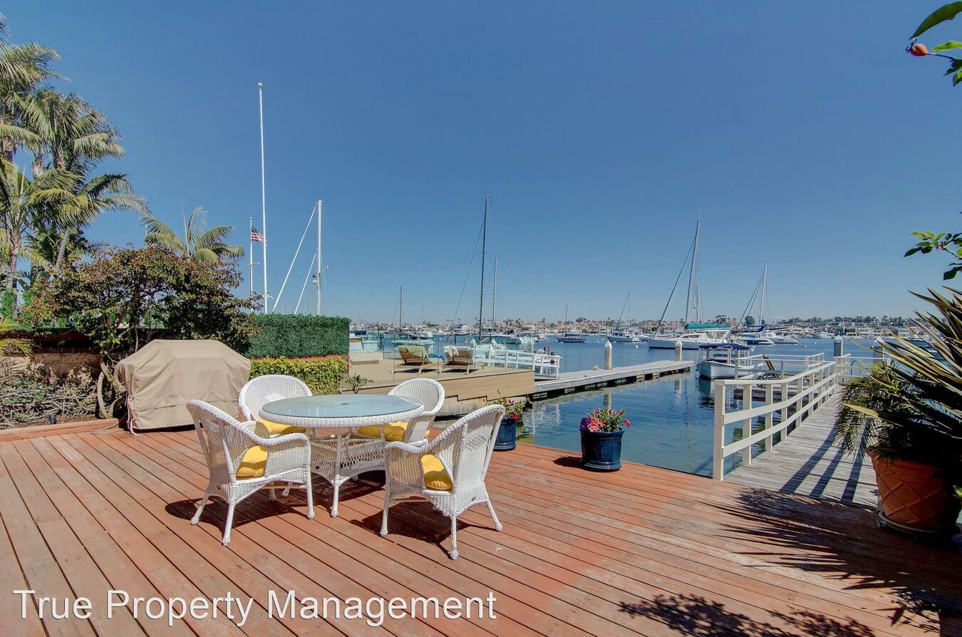 1128 E Balboa Blvd Newport Beach, CA House for Rent