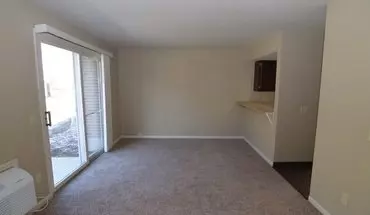 3 of 13 Nakoma Commons Apartment for rent in Madison, WI