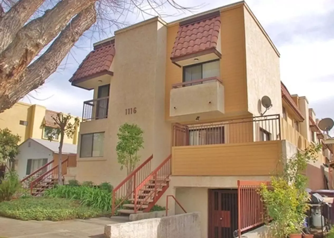 1116 Elm Ave Apartment for rent in Glendale, CA