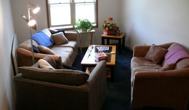 5 of 12 206 S Linden Apartment for rent in Normal, IL