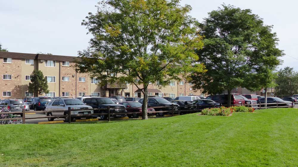 Forest Manor Apartments 625 S Forest St Glendale, CO