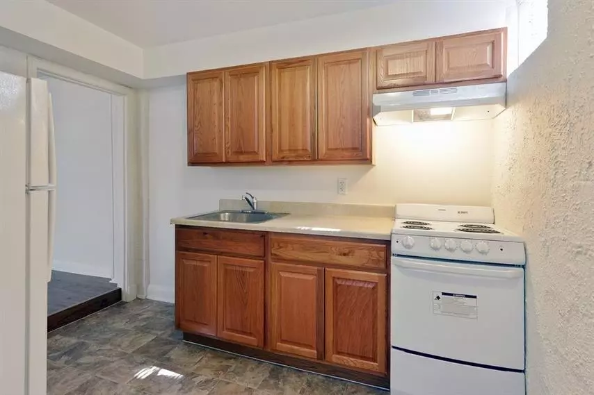 3909 Dolfield Ave Apartment for rent in Baltimore, MD