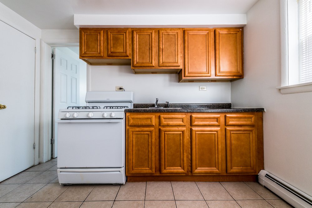 812 S 19Th Ave Maywood, IL Apartment for Rent Rentable