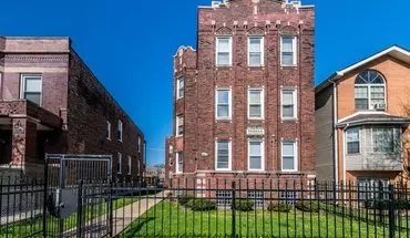 3 of 14 7812 S Emerald Ave Apartment for rent in Chicago, IL