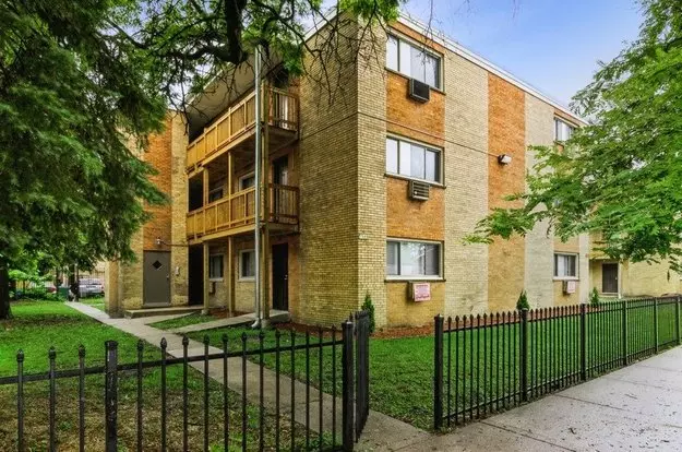 7948 S Greenwood Ave Apartment for rent in Chicago, IL 7948 S Greenwood Ave Apartment for rent in Chicago, IL