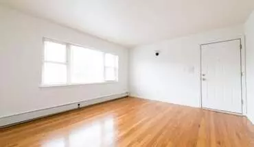 3 of 7 7101 S Artesian Ave Apartment for rent in Chicago, IL