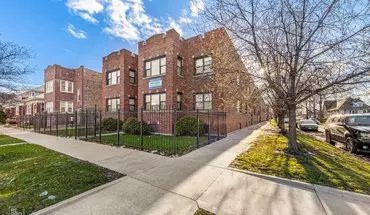 2 of 8 6100-04 S Artesian Ave Apartment for rent in Chicago, IL