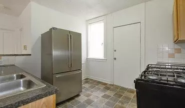 3 of 8 8456 S Wabash Ave Apartment for rent in Chicago, IL