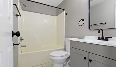 4 of 101 The Pines at SoBro Apartment for rent in Indianapolis, IN