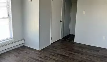 3 of 10 Baby 40 Apartment for rent in Rock Island, IL