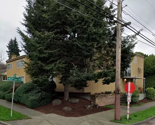 5505 40th Ave NE Apartment for rent in Seattle, WA