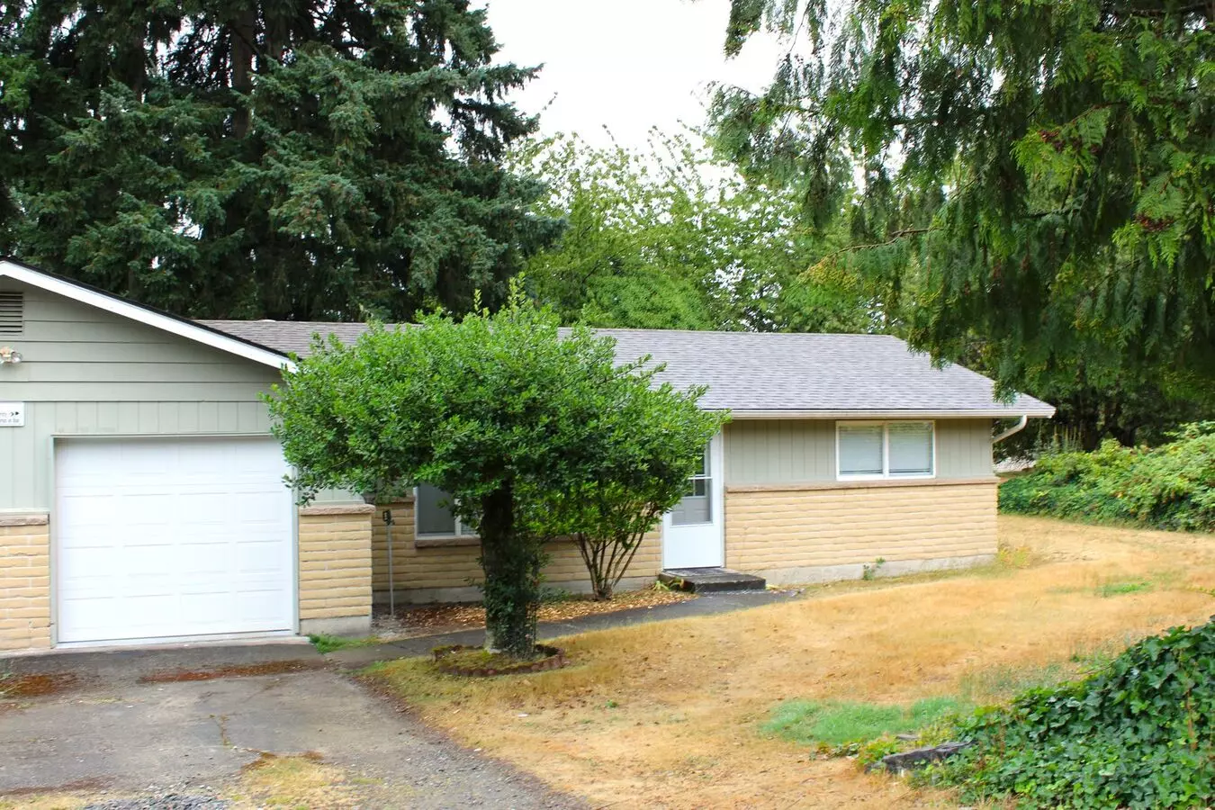 7006 35th St W Apartment for rent in University Place, WA