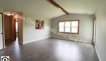 4 of 13 Fort Wayne Rising 1421/1423 Fieldstone Apartment for rent in Fort Wayne, IN